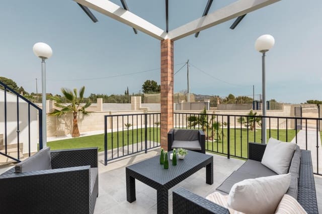 3 soveværelse Villa til salg i Gea y Truyols, Murcia by med swimmingpool - € 320.000 (Ref: 8966360)