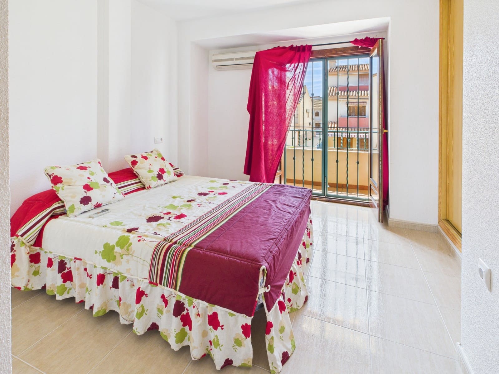 4 chambre Maison de Ville à vendre à Los Alcazares - 194 900 € (Ref: 8966401)