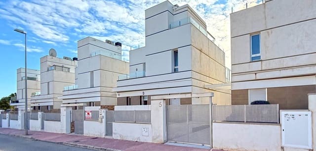 3 camera da letto Villa in vendita in Ciudad Quesada, Rojales con piscina - 335.000 € (Rif: 8966439)