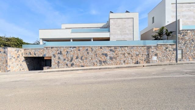 4 soverom Villa til salgs i Benijófar med svømmebasseng garasje - € 1 495 000 (Ref: 8966475)
