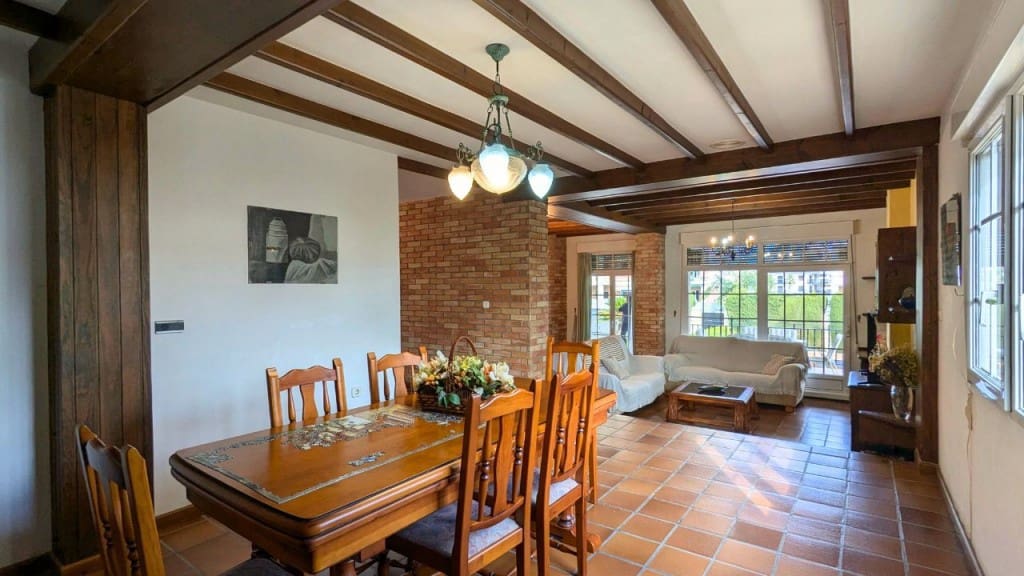 4 chambre Villa/Maison à vendre à Pilar de la Horadada avec piscine garage - 690 000 € (Ref: 8966478)