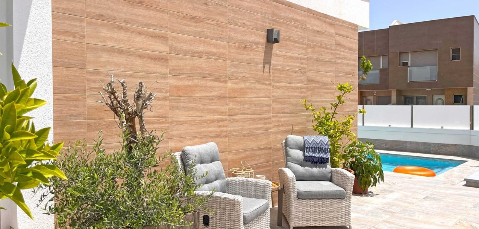 Chalet de 4 habitaciones en San Pedro del Pinatar en venta con piscina - 435.000 € (Ref: 8966568)