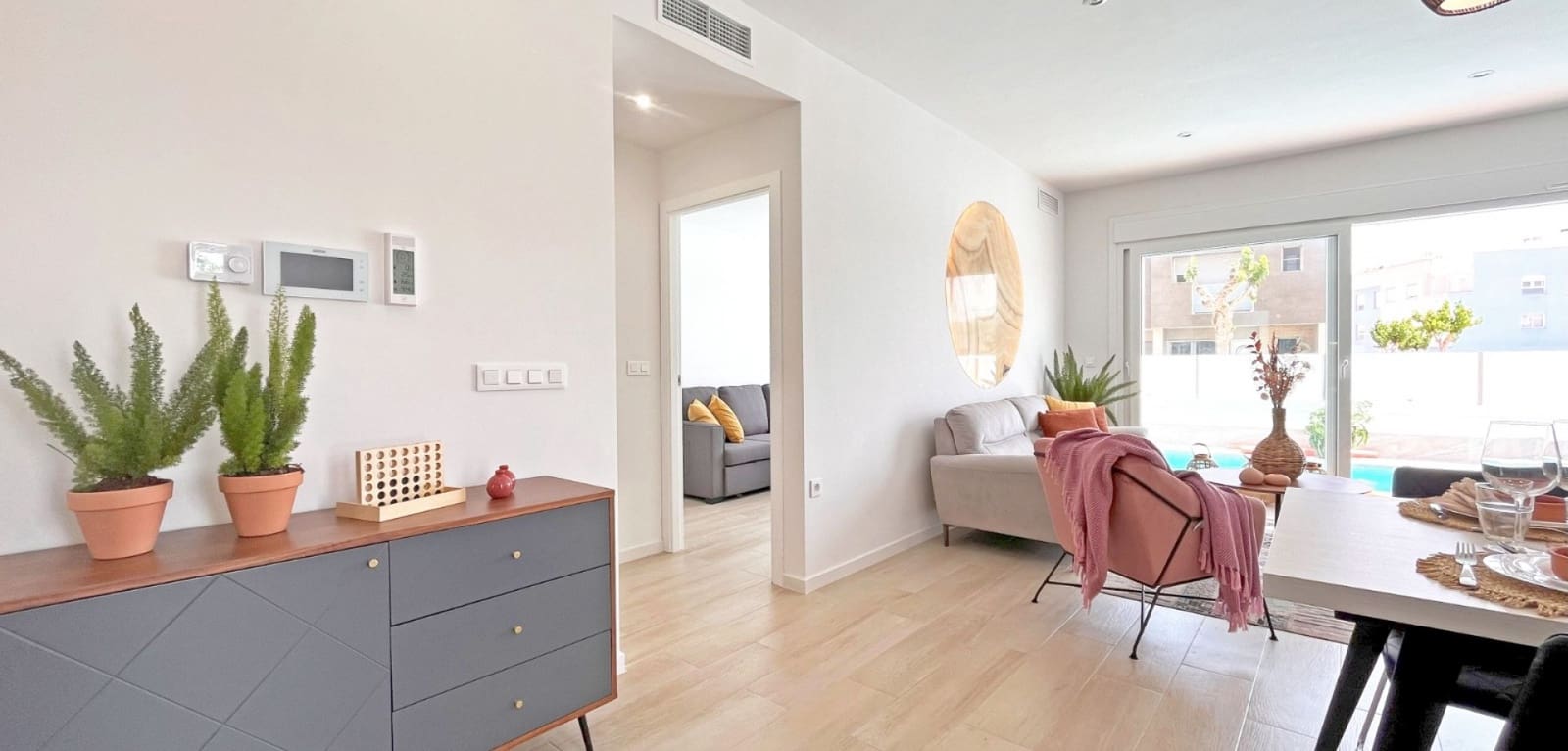 Chalet de 4 habitaciones en San Pedro del Pinatar en venta con piscina - 435.000 € (Ref: 8966568)