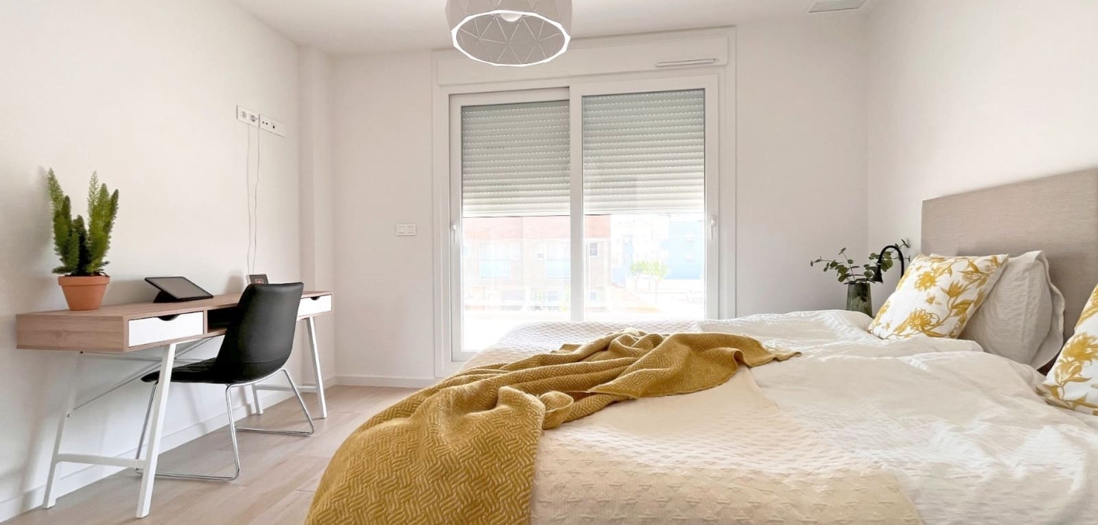 Chalet de 4 habitaciones en San Pedro del Pinatar en venta con piscina - 435.000 € (Ref: 8966568)