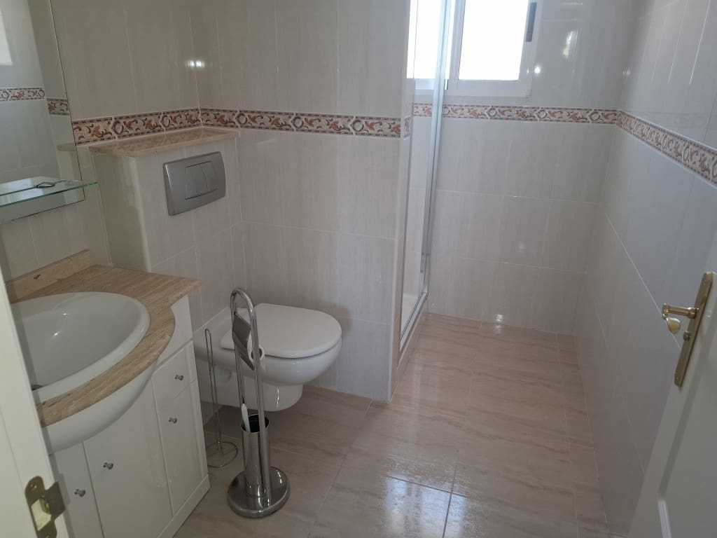 4 slaapkamer Villa te koop in Benijofar met zwembad garage - € 495.000 (Ref: 9000208)