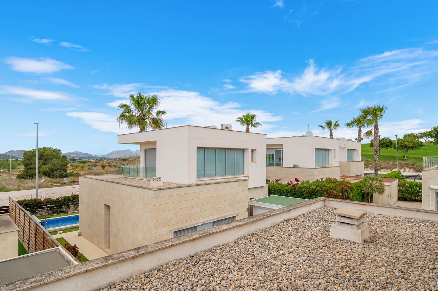 3 bedroom Villa for sale in Orihuela Costa with pool - € 479,000 (Ref: 9022069)