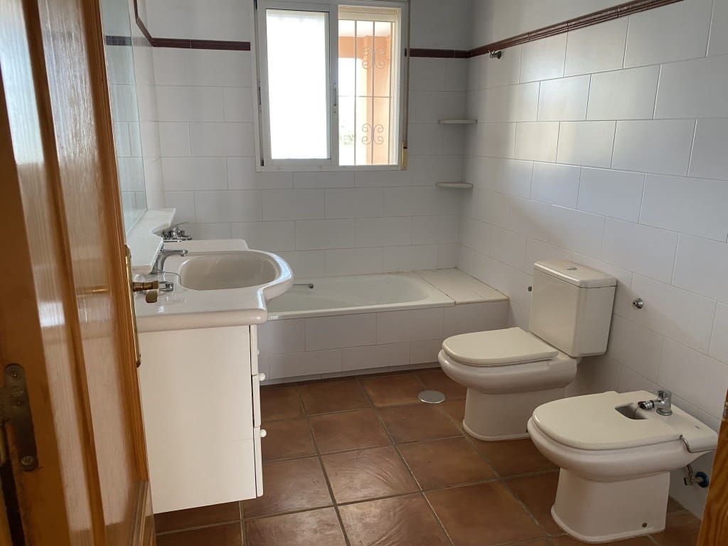 4 soveværelse Byhus til salg i Fuente Alamo de Murcia med swimmingpool garage - € 260.000 (Ref: 9086096)
