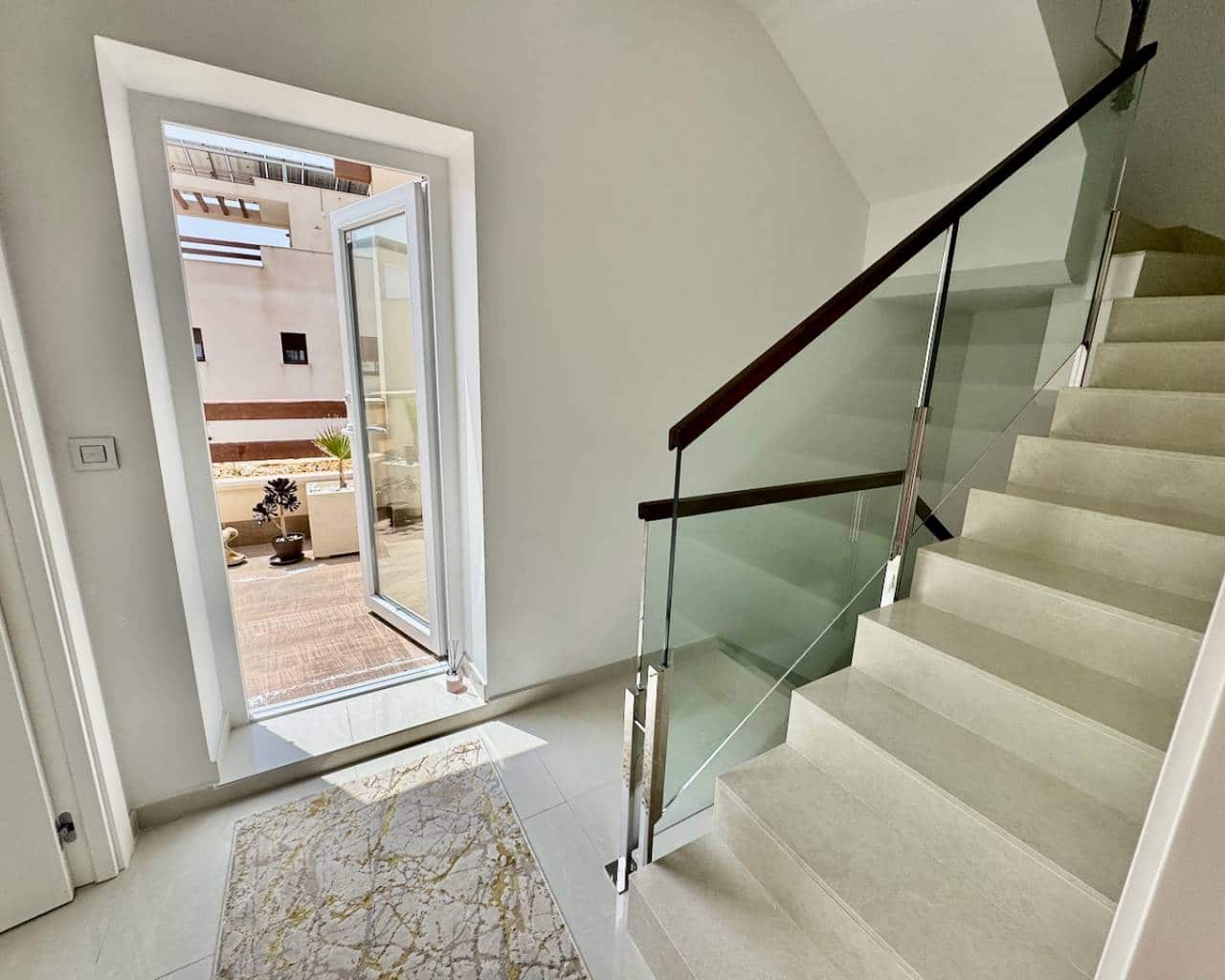 3 bedroom Villa for sale in Ciudad Quesada with pool - € 475,000 (Ref: 9086447)