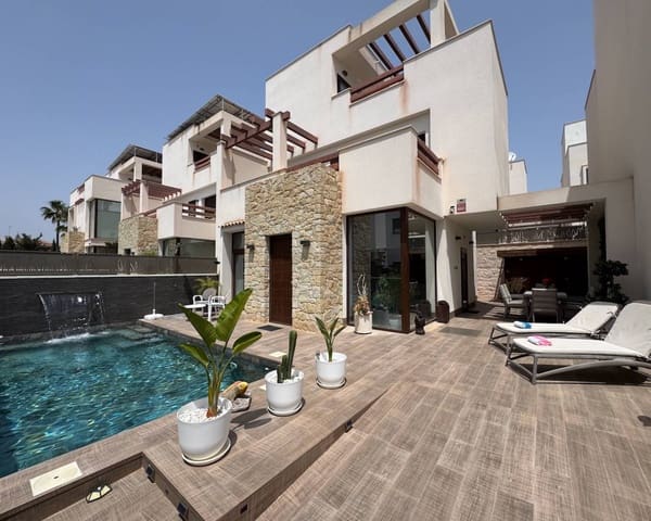 3 bedroom Villa for sale in Ciudad Quesada, Rojales with pool - € 475,000 (Ref: 9086447)