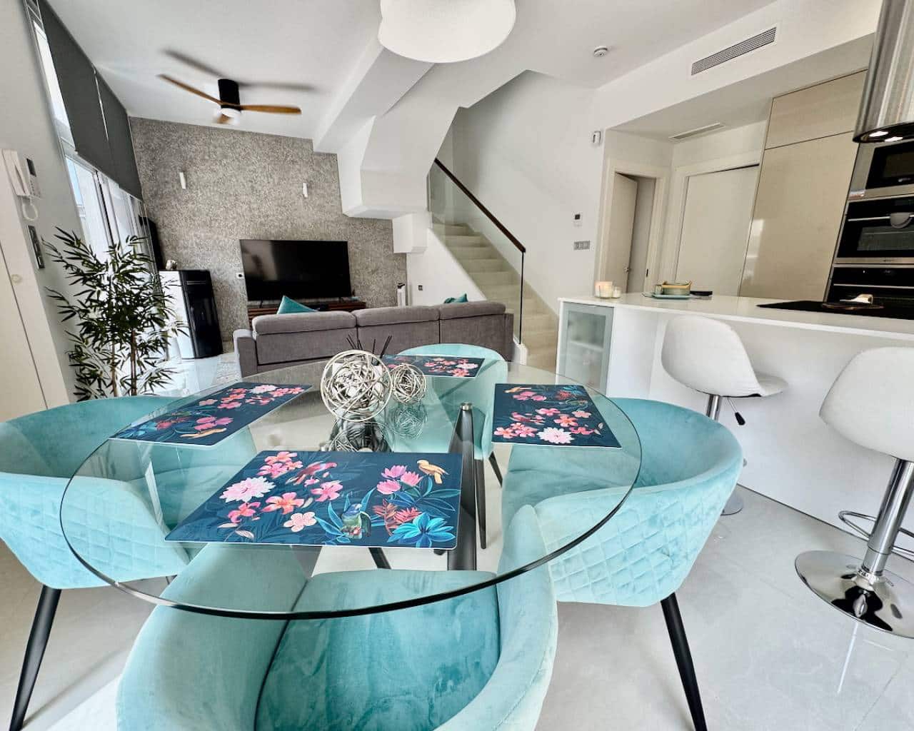 3 bedroom Villa for sale in Ciudad Quesada with pool - € 475,000 (Ref: 9086447)