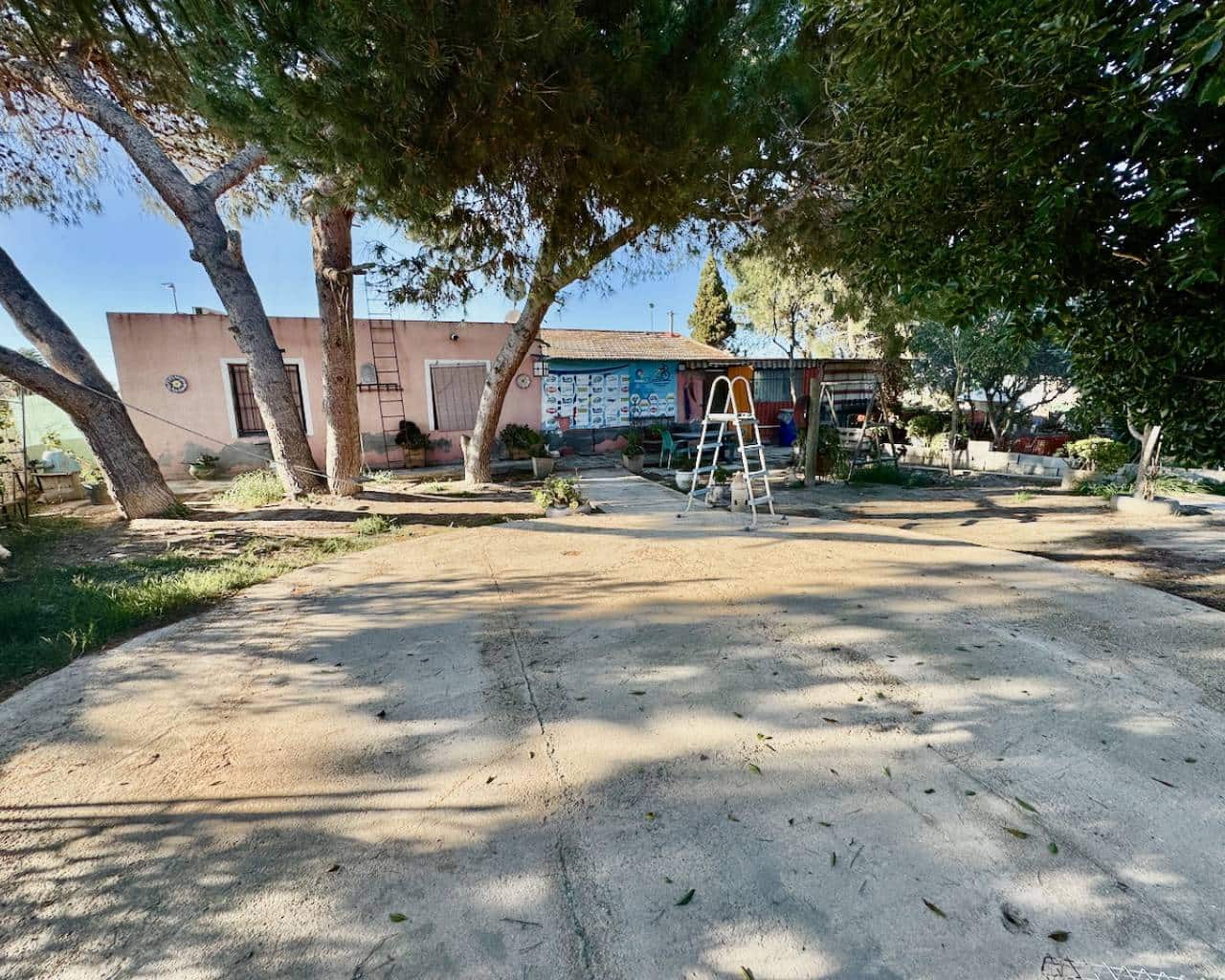 4 soveværelse Finca/Landehus til salg i Guardamar del Segura med garage - € 190.000 (Ref: 9086451)