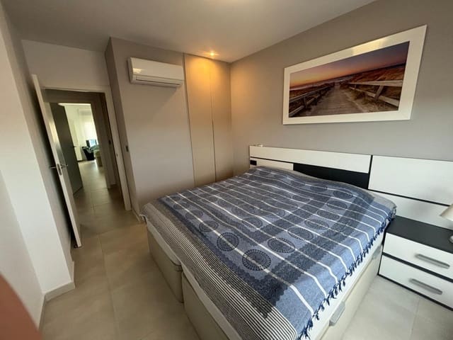2 soverom Penthouse til salgs i El Raso, Guardamar del Segura med svømmebasseng - € 249 000 (Ref: 9108135)