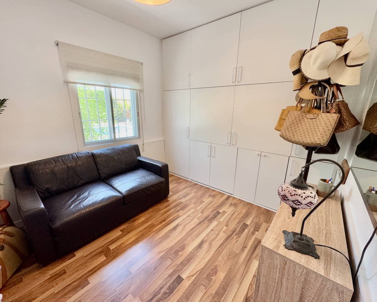 3 soveværelse Finca/Landehus til salg i Torrellano med swimmingpool garage - € 525.000 (Ref: 9133392)