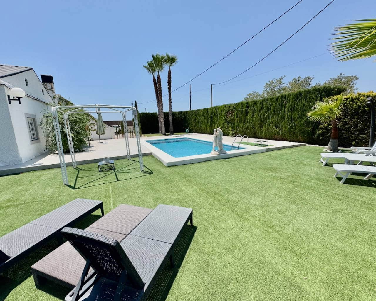 3 soveværelse Finca/Landehus til salg i Torrellano med swimmingpool garage - € 525.000 (Ref: 9133392)