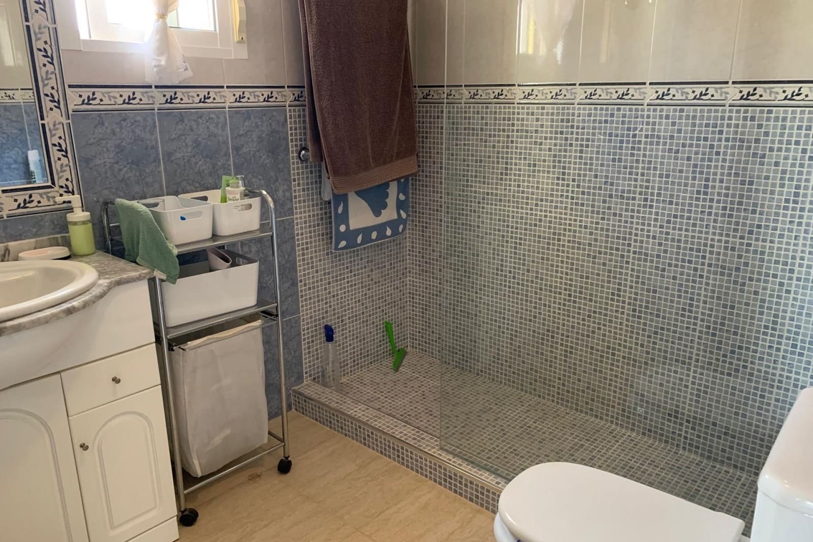 3 sypialnia Willa na sprzedaż w Guardamar del Segura z basenem garażem - 269 000 € (Ref: 9133398)