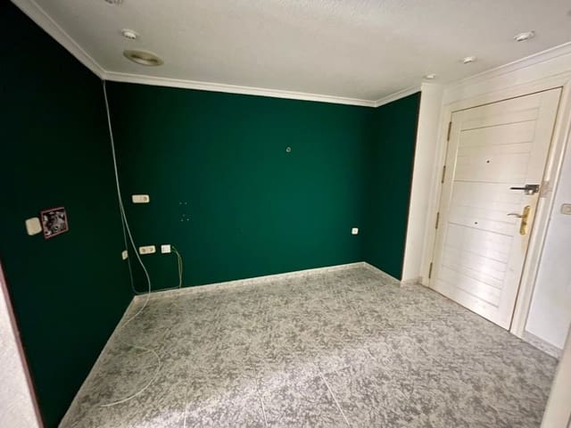 Kommersiell til salgs i Centro, Los Alcázares - € 80 000 (Ref: 9133415)