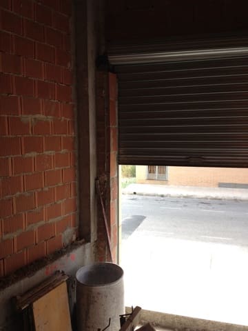 Commercial for sale in Los Montesinos - € 106,000 (Ref: 9134663)