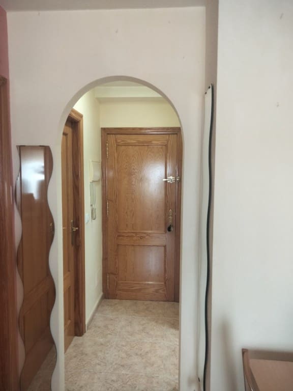 1 soverom Leilighet til salgs i La Manga del Mar Menor med svømmebasseng - € 125 000 (Ref: 9249466)