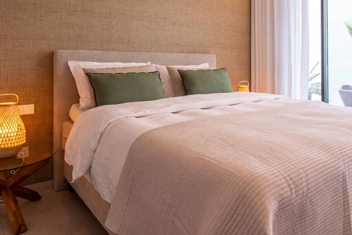 4 bedroom Villa for sale in Rojales with pool - € 895,000 (Ref: 9283323)