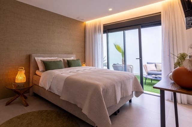 4 bedroom Villa for sale in Ciudad Quesada, Rojales with pool - € 895,000 (Ref: 9283323)