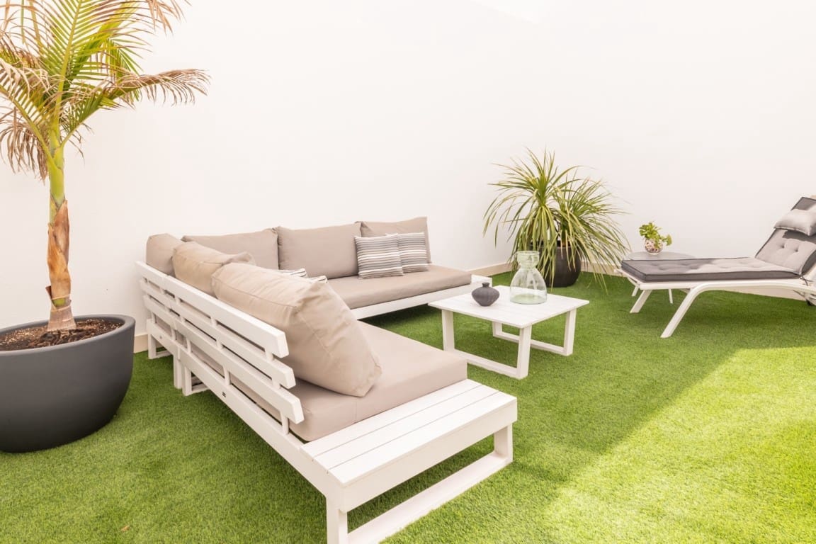 4 bedroom Villa for sale in Rojales with pool - € 895,000 (Ref: 9283323)