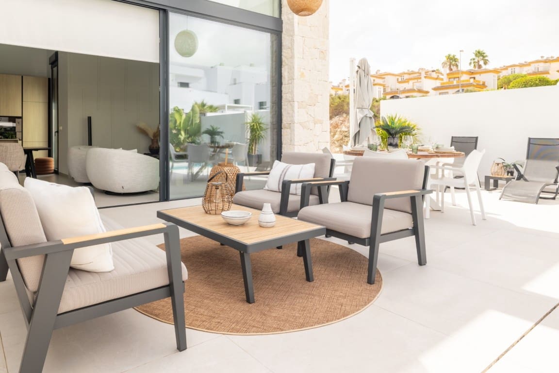 4 bedroom Villa for sale in Rojales with pool - € 895,000 (Ref: 9283323)