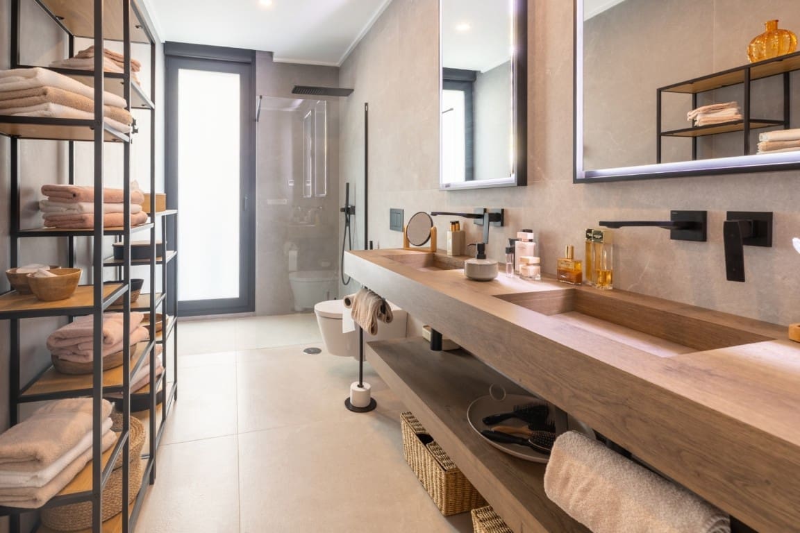 4 bedroom Villa for sale in Rojales with pool - € 895,000 (Ref: 9283323)