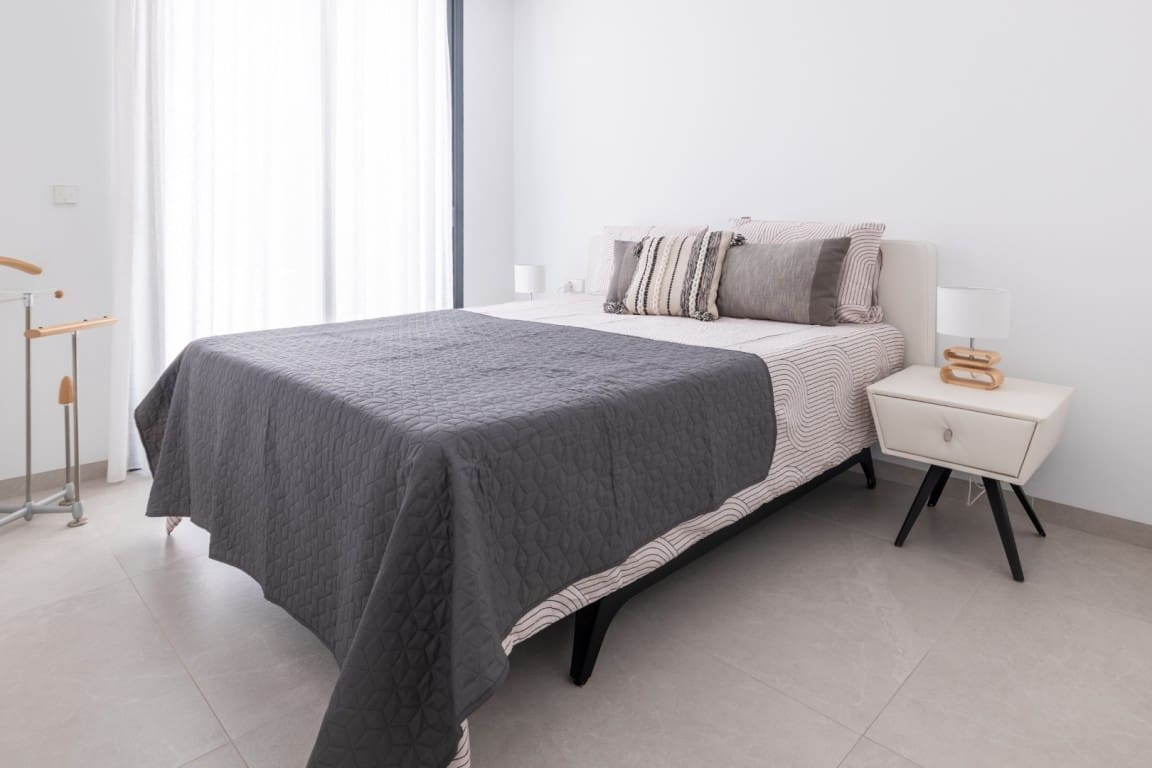 4 bedroom Villa for sale in Rojales with pool - € 895,000 (Ref: 9283323)