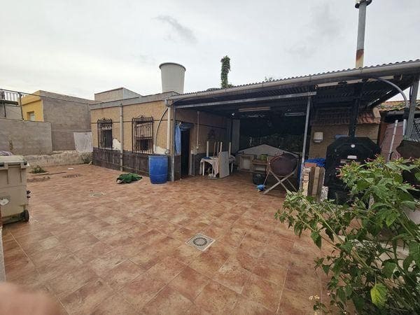 5 makuuhuone Huvila myytävänä paikassa Bahia Bella mukana 
autotalli - 180 000 € (Ref: 9462658)