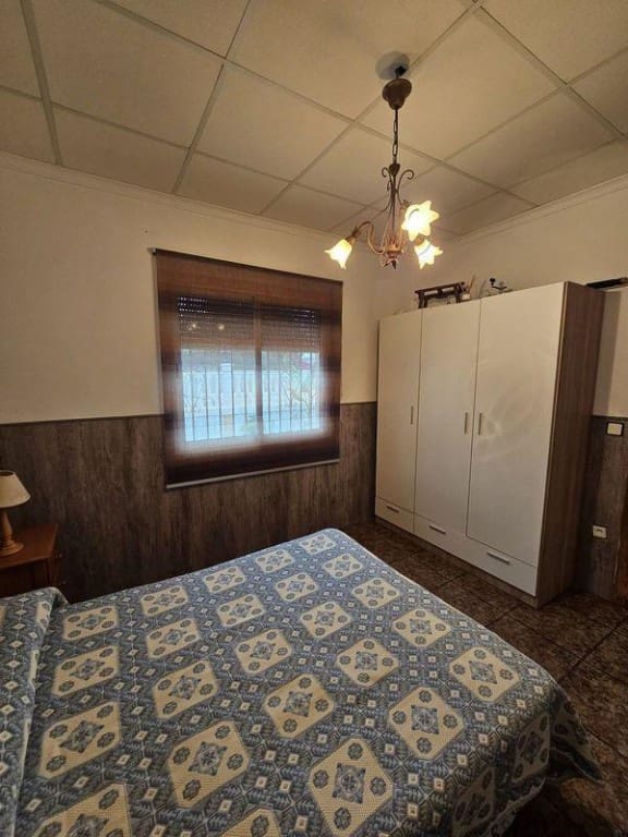 5 makuuhuone Huvila myytävänä paikassa Bahia Bella mukana 
autotalli - 180 000 € (Ref: 9462658)