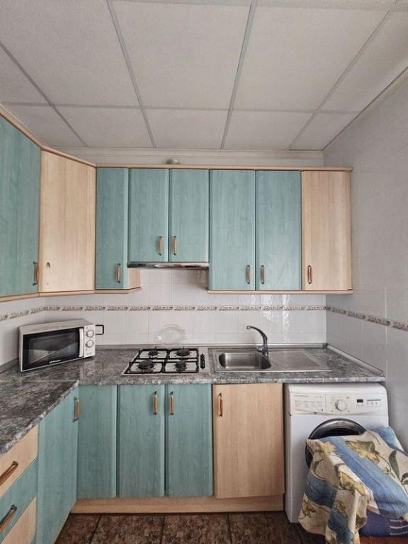 5 makuuhuone Huvila myytävänä paikassa Bahia Bella mukana 
autotalli - 180 000 € (Ref: 9462658)