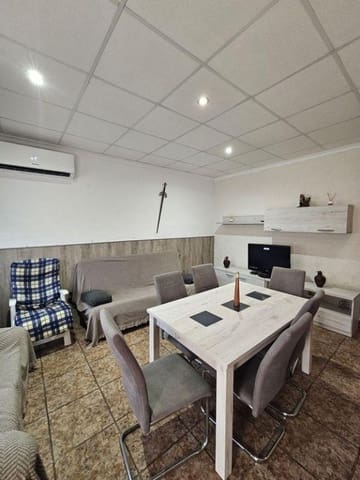 Chalet de 5 habitaciones en Bahia Bella, Cartagena en venta con garaje - 180.000 € (Ref: 9462658)