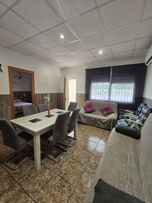 5 makuuhuone Huvila myytävänä paikassa Bahia Bella mukana 
autotalli - 180 000 € (Ref: 9462658)