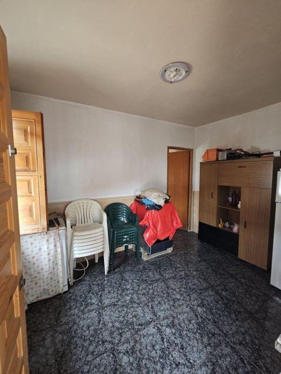 5 makuuhuone Huvila myytävänä paikassa Bahia Bella mukana 
autotalli - 180 000 € (Ref: 9462658)