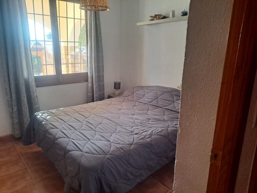 3 sovrum Villa till salu i Albatera med pool - 239 000 € (Ref: 9462663)