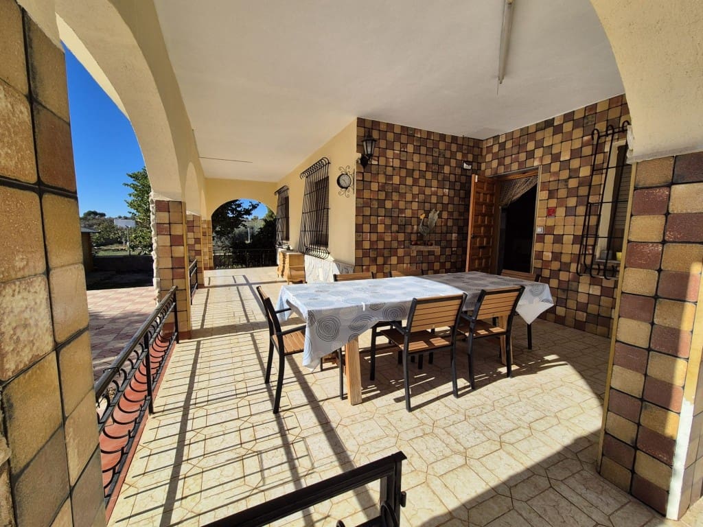 3 sovrum Villa till salu i Albatera med pool - 239 000 € (Ref: 9462663)