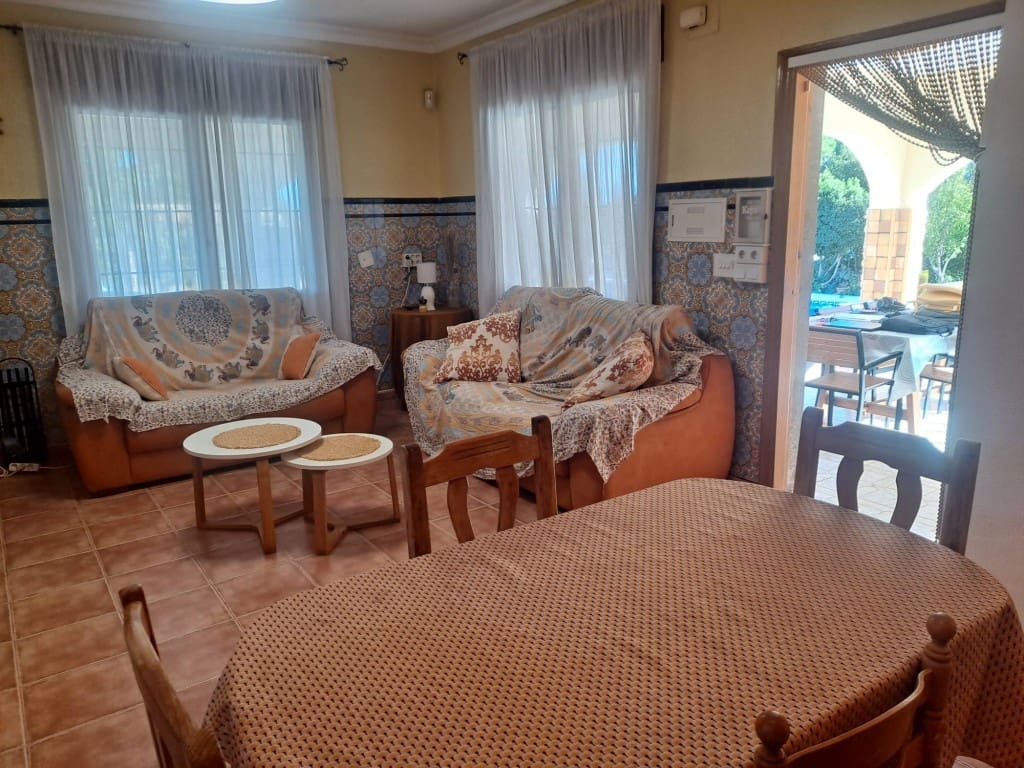 3 sovrum Villa till salu i Albatera med pool - 239 000 € (Ref: 9462663)