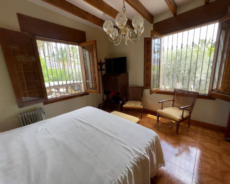 8 slaapkamer Finca/Landhuis te koop in Orihuela met zwembad garage - € 1.300.000 (Ref: 9517871)