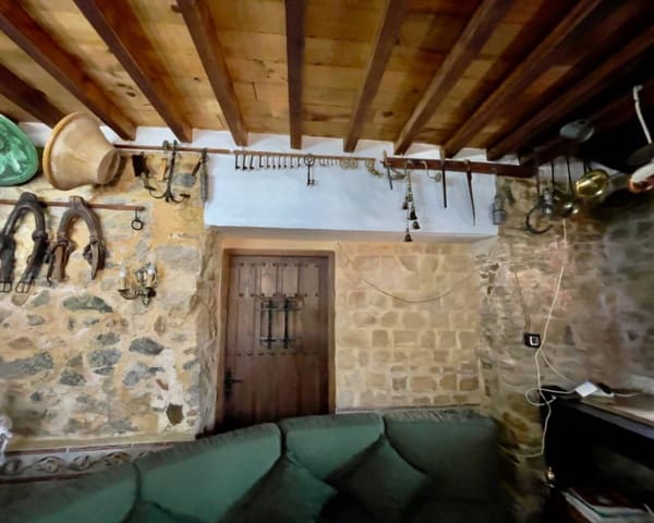 8 slaapkamer Finca/Landhuis te koop in Orihuela ciudad, Orihuela met zwembad garage - € 1.300.000 (Ref: 9517871)