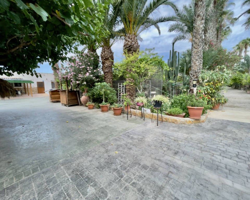 8 slaapkamer Finca/Landhuis te koop in Orihuela met zwembad garage - € 1.300.000 (Ref: 9517871)