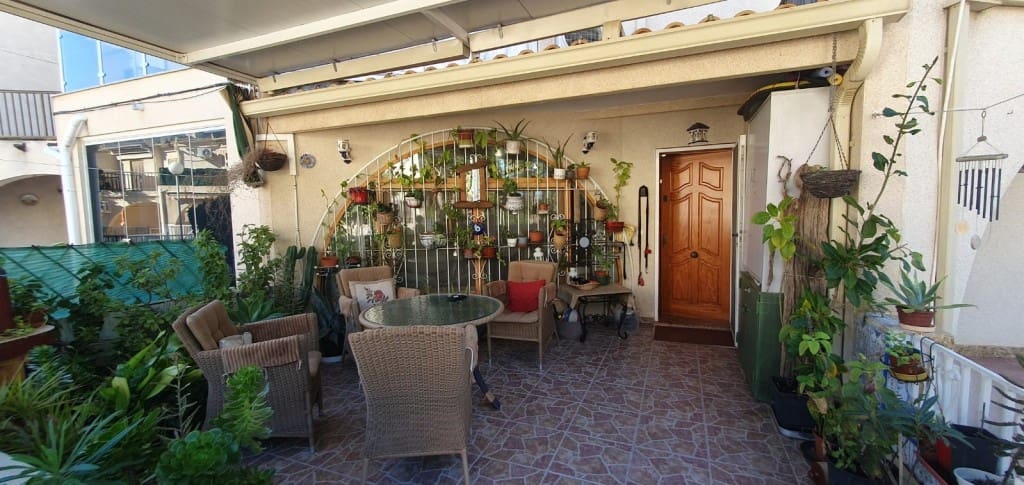 3 camera da letto Casa in vendita in Guardamar del Segura con piscina - 169.950 € (Rif: 9524809)