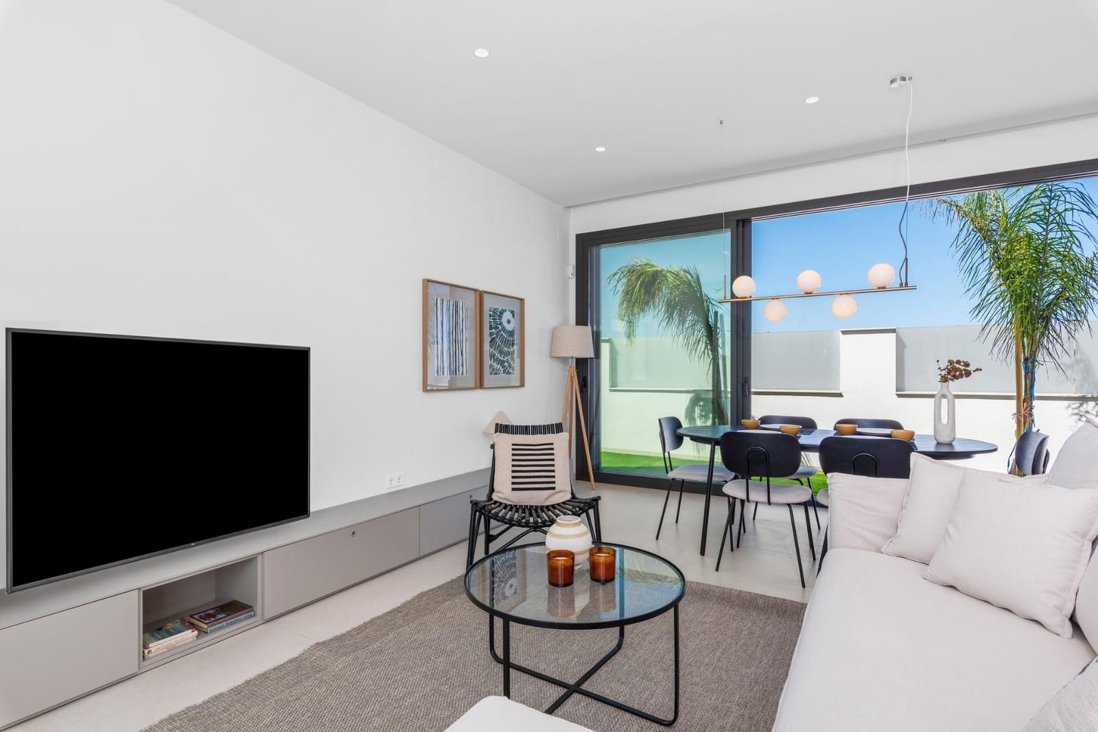 3 soveværelse Villa til salg i Los Alcazares med swimmingpool garage - € 689.900 (Ref: 9525223)