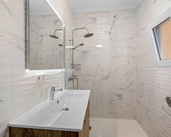 5 camera da letto Villa in vendita in Ciudad Quesada, Rojales con piscina garage - 695.000 € (Rif: 9537756)