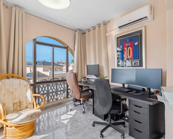 5 camera da letto Villa in vendita in Ciudad Quesada, Rojales con piscina garage - 695.000 € (Rif: 9537756)