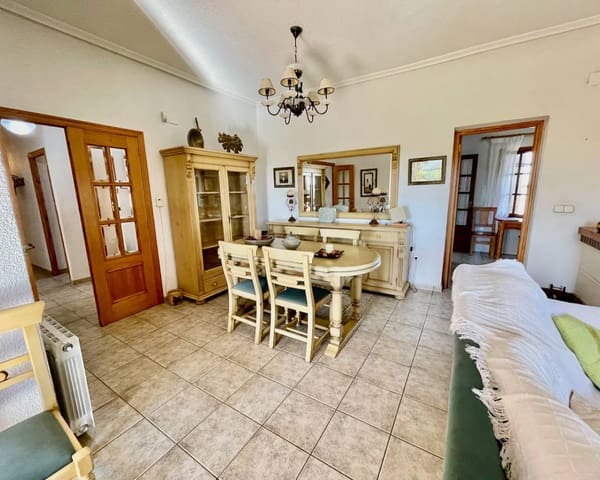 4 quarto Quinta/Casa Rural para venda em Daya Nueva com garagem - 320 000 € (Ref: 9537763)
