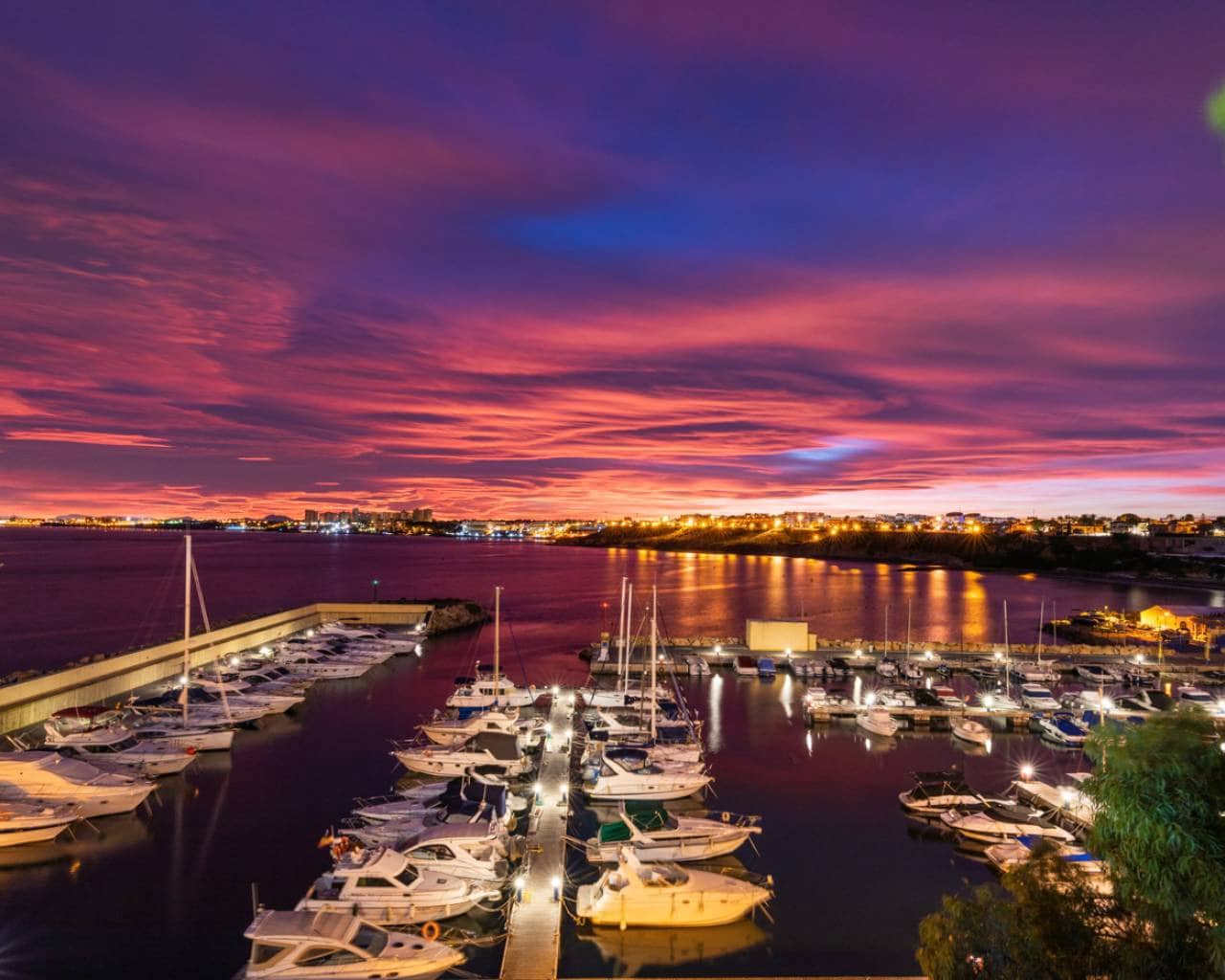 2 soveværelse Lejlighed til salg i Cabo Roig med swimmingpool garage - € 375.000 (Ref: 9537770)