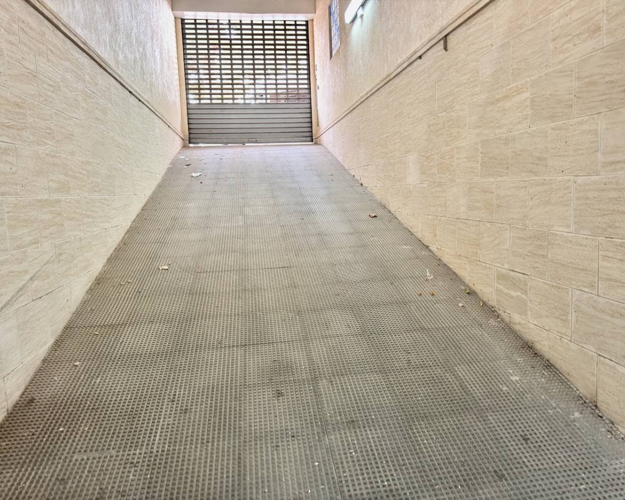 3 bedroom Apartment for sale in Formentera del Segura with garage - € 159,000 (Ref: 9537783)