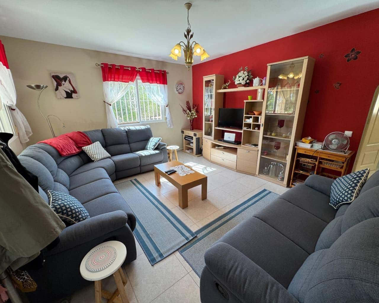 7 bedroom Villa for sale in Ciudad Quesada with pool garage - € 650,000 (Ref: 9537786)