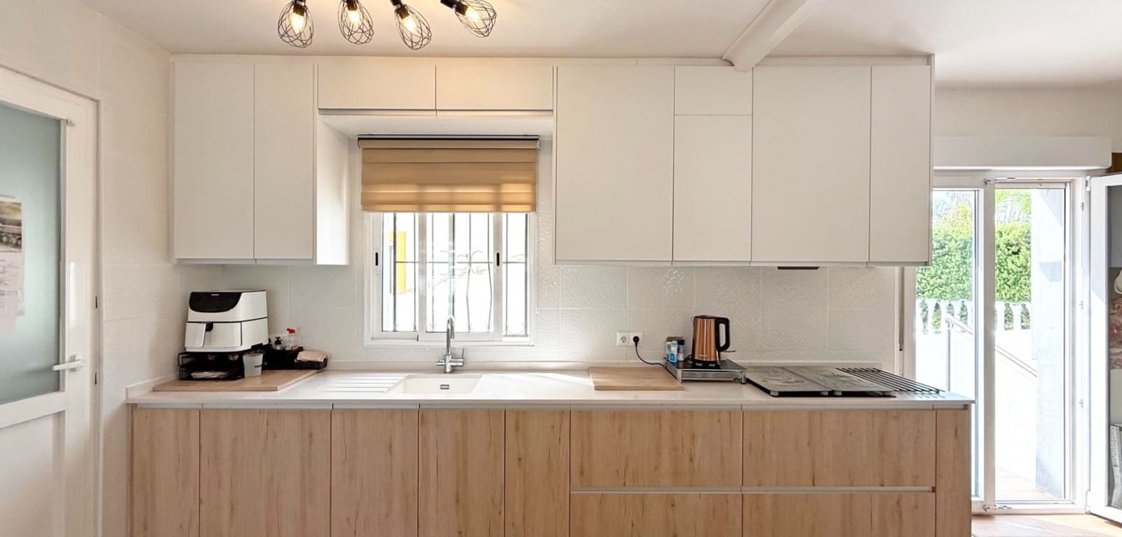 2 makuuhuone Huvila myytävänä paikassa Orihuela Costa mukana uima-altaan - 449 900 € (Ref: 9580235)