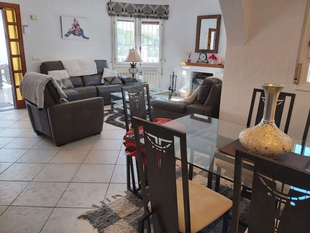 4 camera da letto Villa in vendita in Ciudad Quesada, Rojales con piscina garage - 475.000 € (Rif: 9596869)